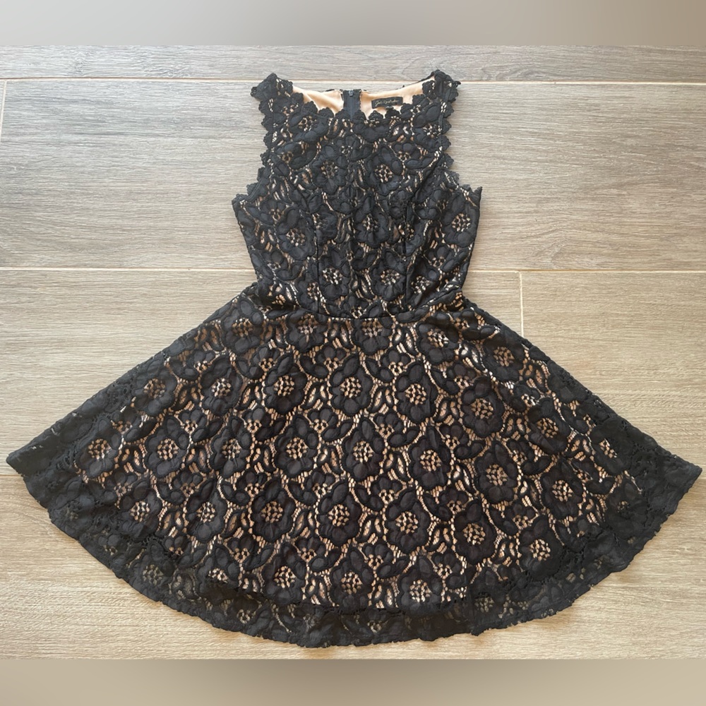 Jodi Kristopher Fit & Flare Sleeveless Black Lace Mini Dress, Size 3